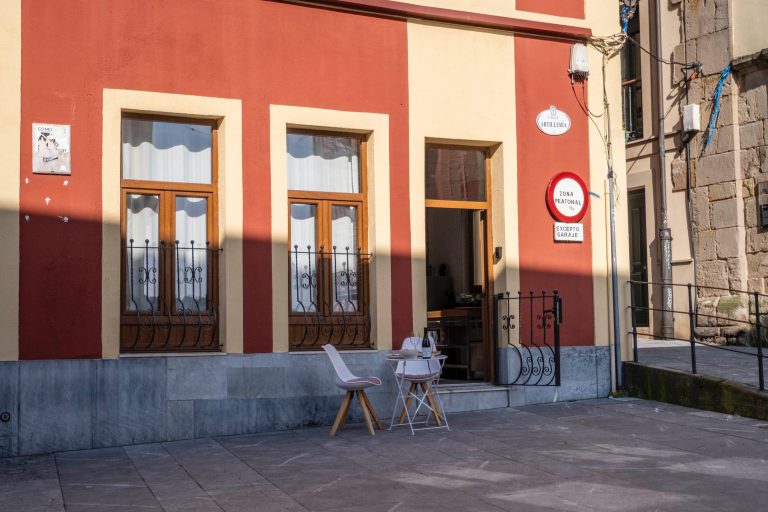 piso turistico en venta en gion