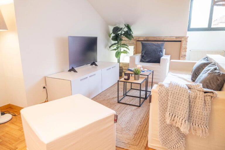 inmobiliaria para vender para piso lugones