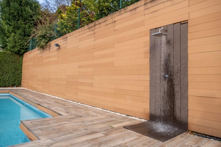 chalet con garaje cerrado aviles