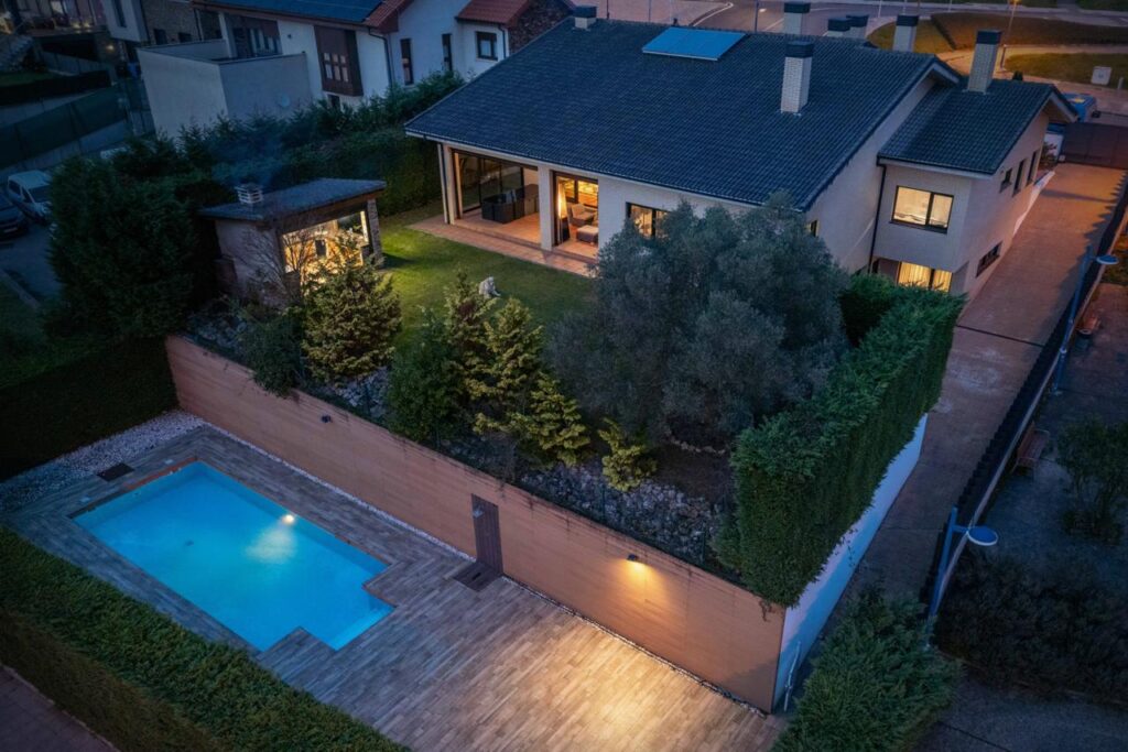 Chalet de Lujo con Piscina