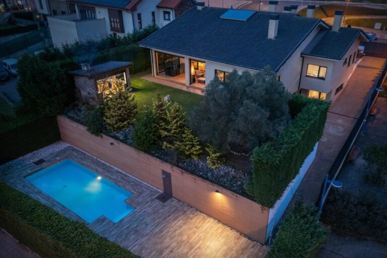 Chalet de Lujo con Piscina